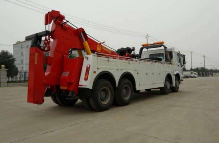 Sinotruk Howo 8x4 20-50t Wrecker Tow Truck for sale
