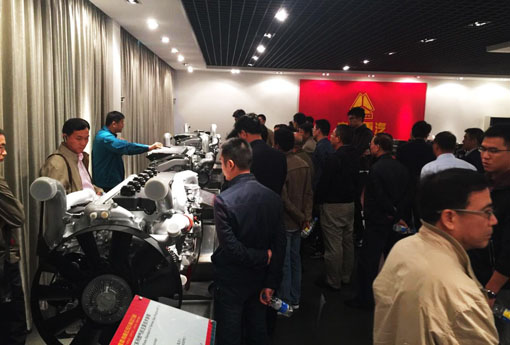 Sinotruk Experts tech communication meeting hold in Jinan