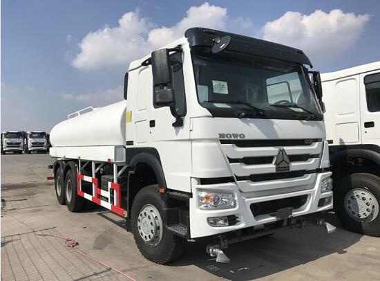 Sinotruk 20000 Liters water tanker truck