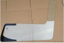 Sinotruk truck parts right corner window WG1642350004