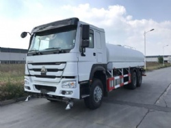 Sinotruk 20000 Liters water tanker truck