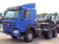 howo 6x4 tractor truck price