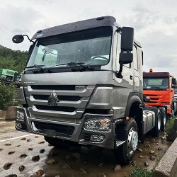 Sinotruk Howo 400 horse power tractor truck
