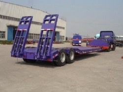 Excavator, bulldozer transport machine 2 axle 30 tons low bed trailer